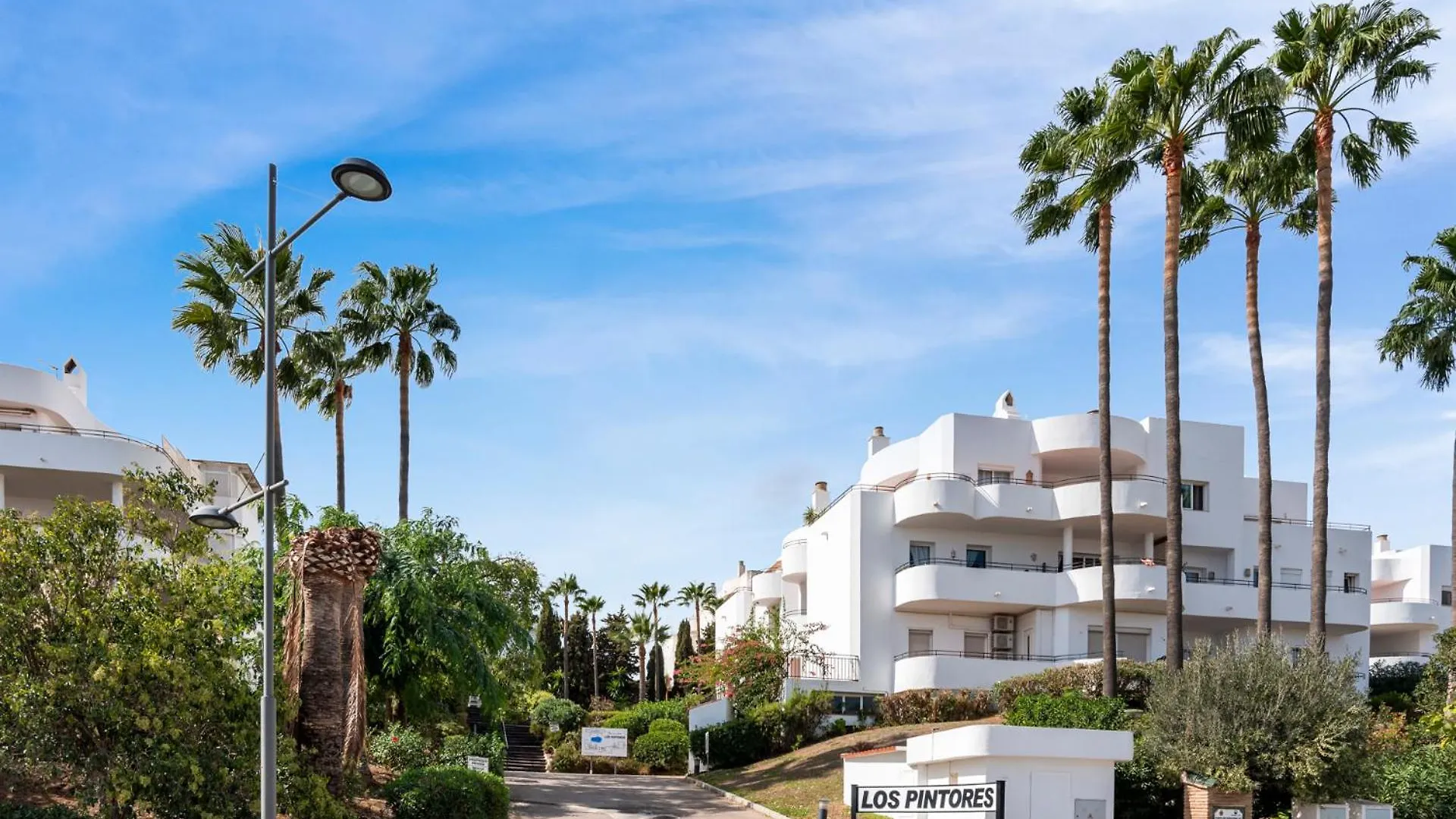 Panoramic Sea View Apartment With Pool Estepona