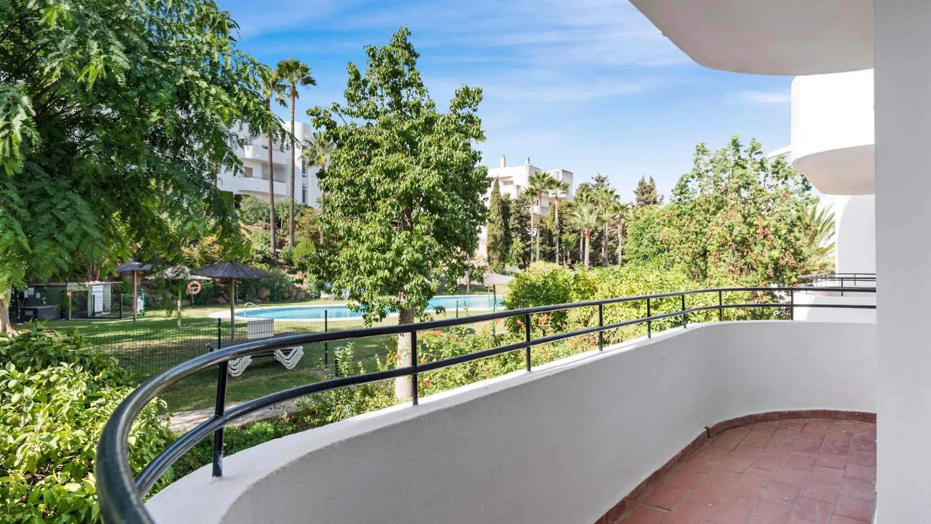 Panoramic Sea View Apartment With Pool Estepona 0*,  Spain